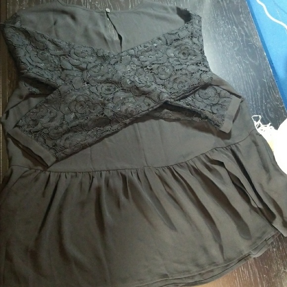 Clothes - Picture 3 of 3